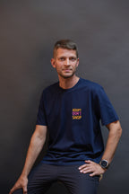 T-Shirt "Adopt don't Shop"